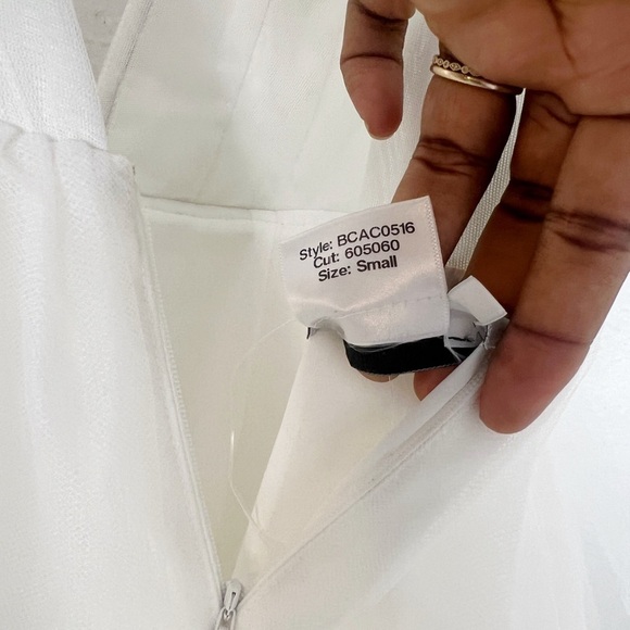 NEW Katie May Aurora Gown in Ivory - Picture 14 of 16